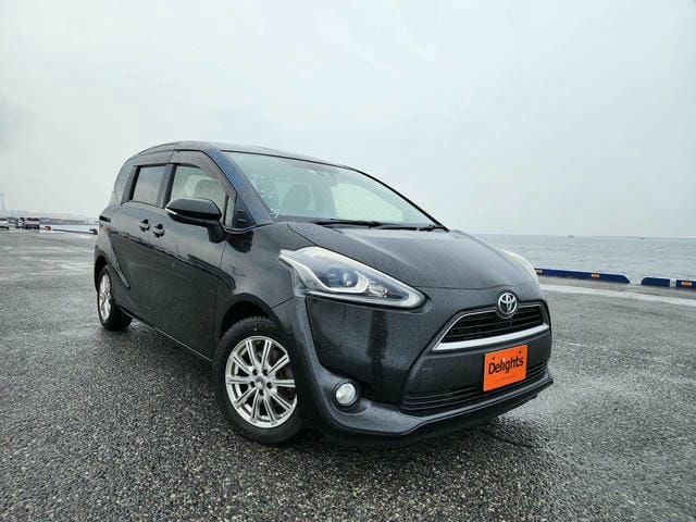 TOYOTA SIENTA G CUERO 2018/4