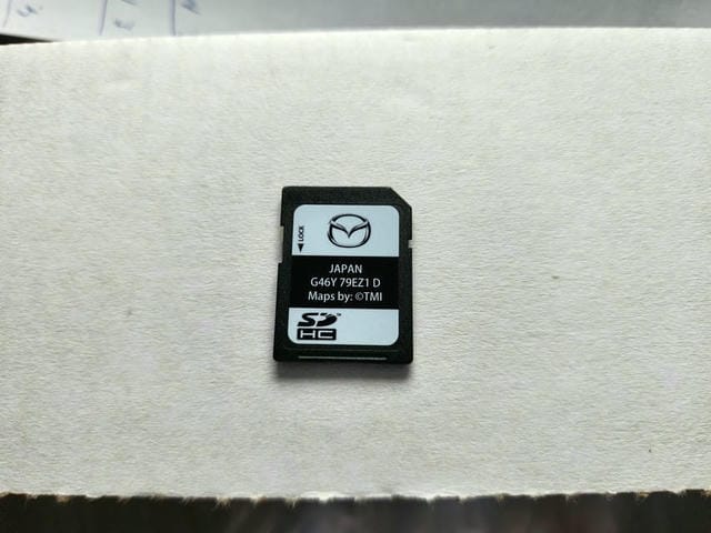 4925933