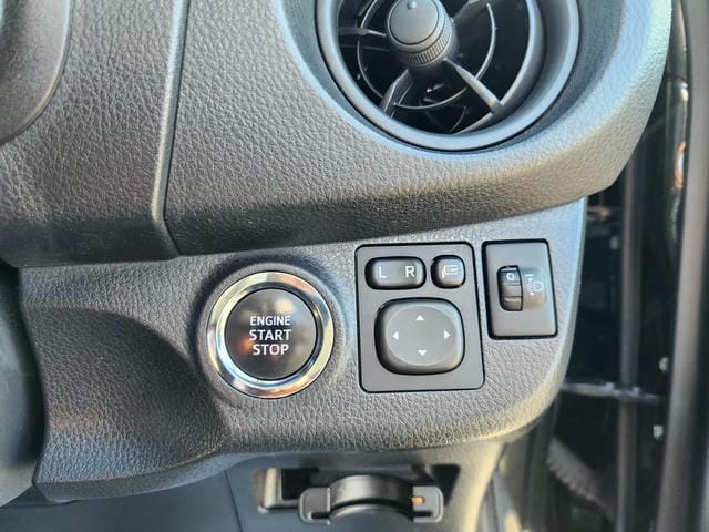 4927118