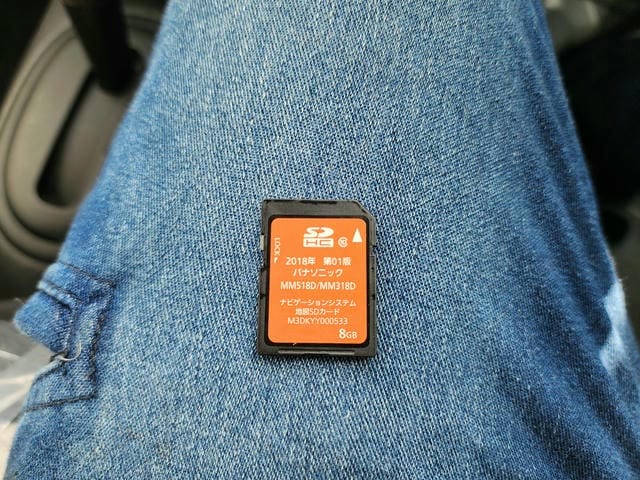 4927528