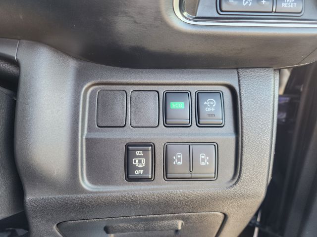 4927622