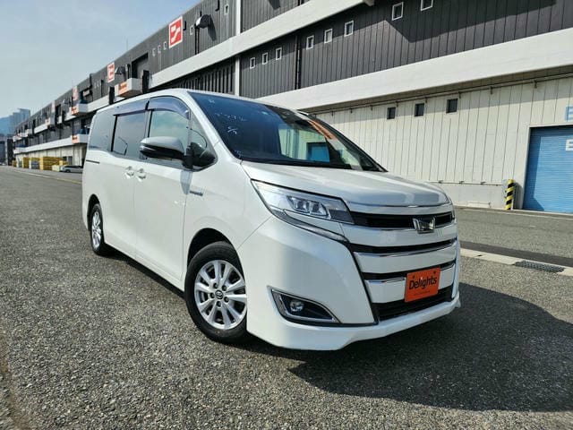 TOYOTA NOAH HYBRID G 2018/2
