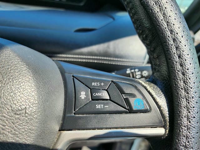 4928521