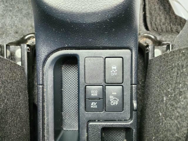 4928721
