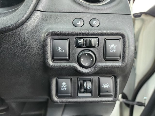 4928916
