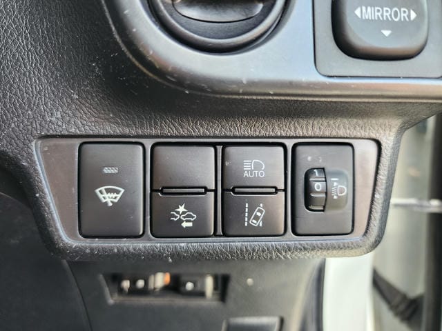 4929819
