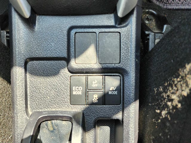 4929820