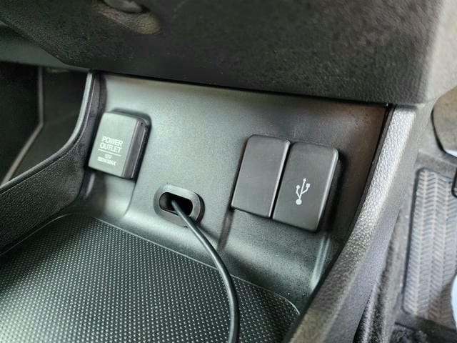 4931523