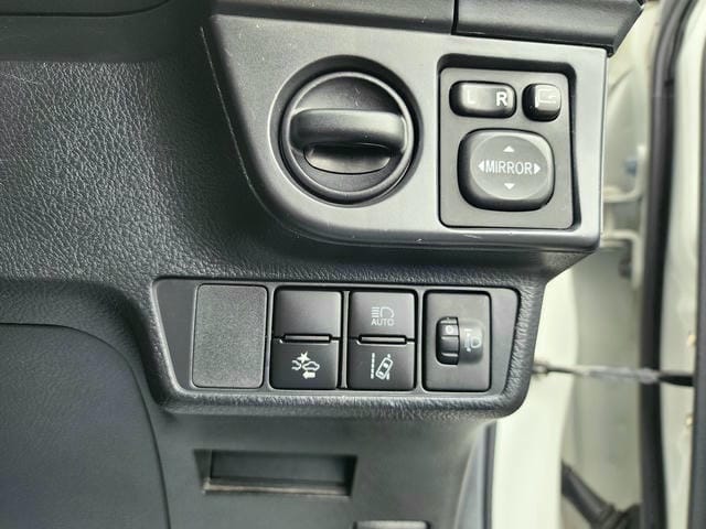 4933420