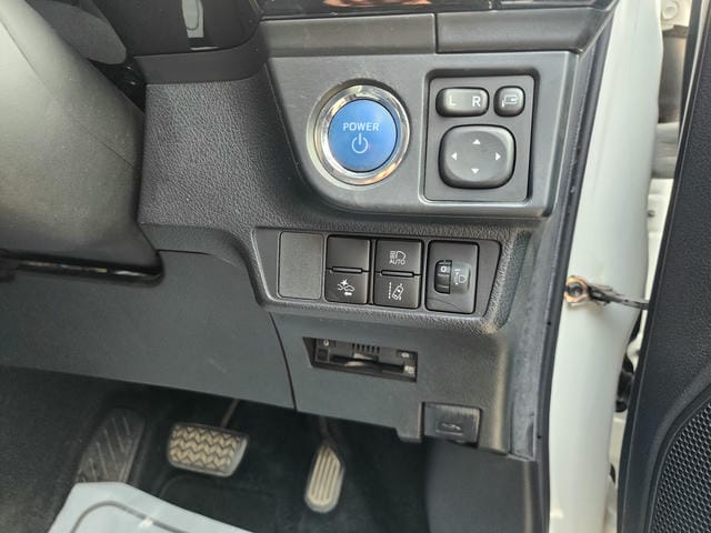 4934925
