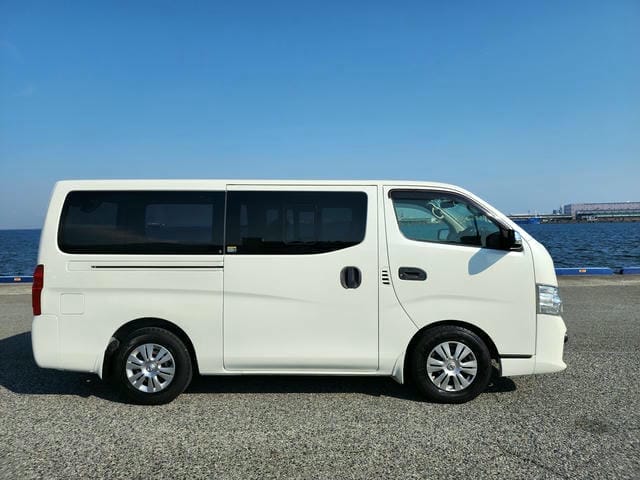 493610