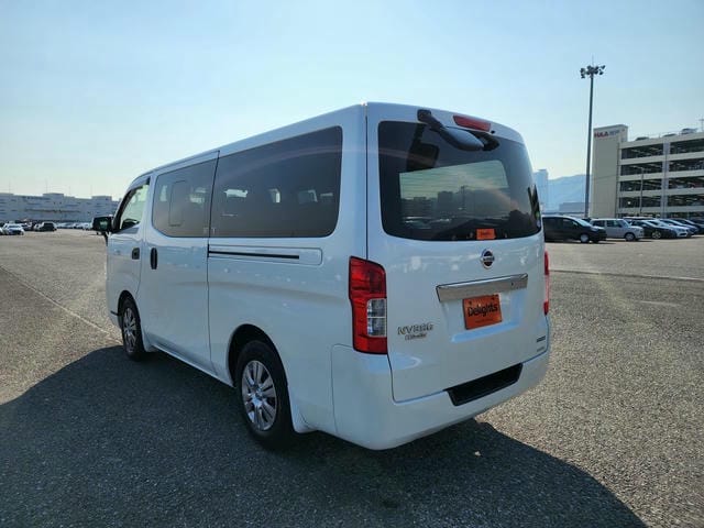 493613