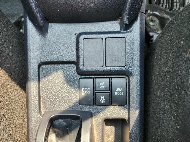 4937020