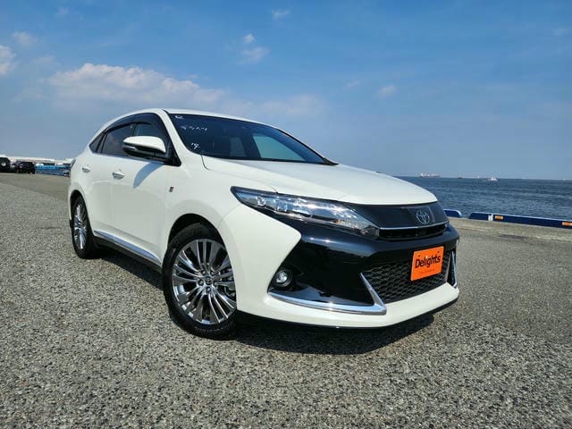 TOYOTA HARRIER ELEGANCE GR SPORT 2018/10