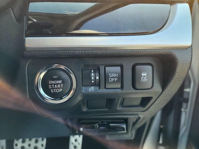 4937222