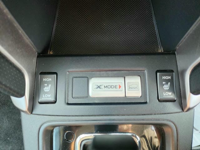 4937223