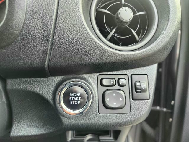 4937319