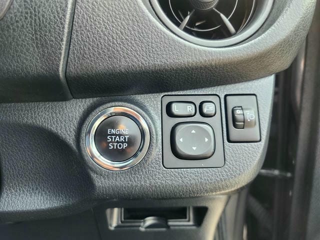 4937420