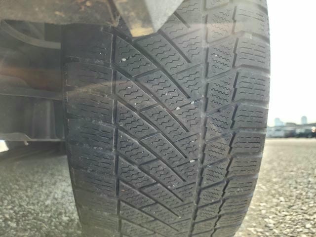 4937830
