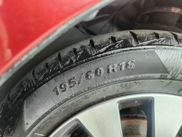 4938127