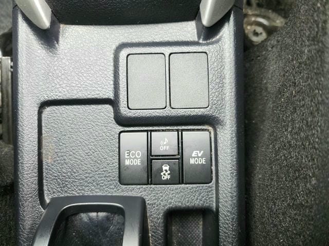4938223