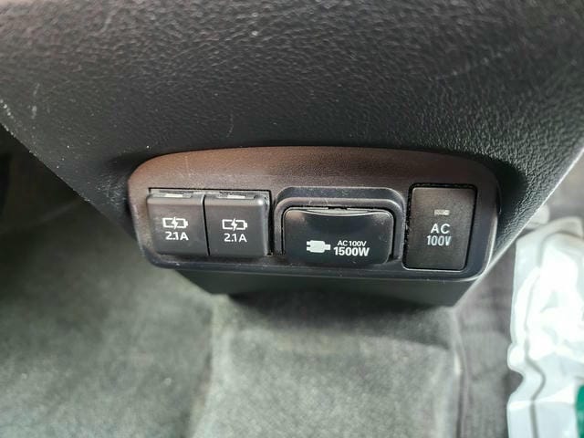 4939222