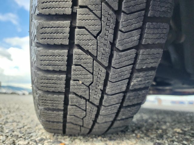 4939325