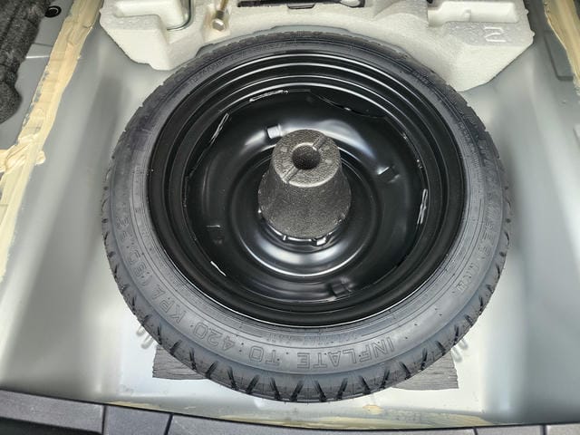 4939713