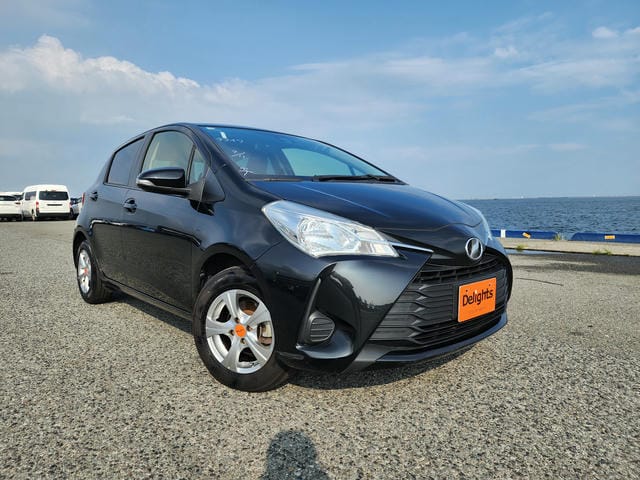 TOYOTA VITZ F 2018/7