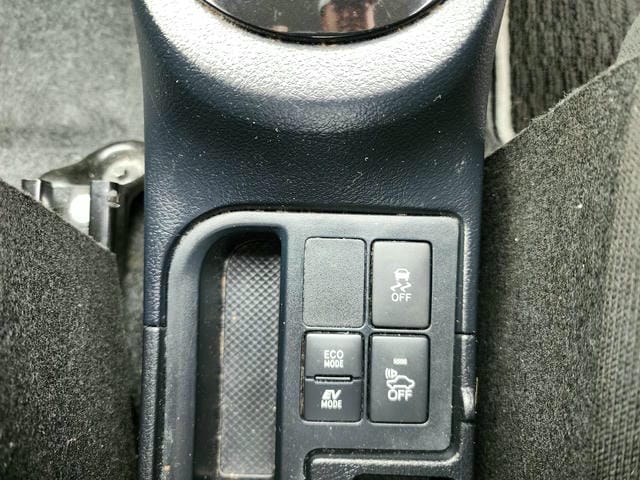 4943520