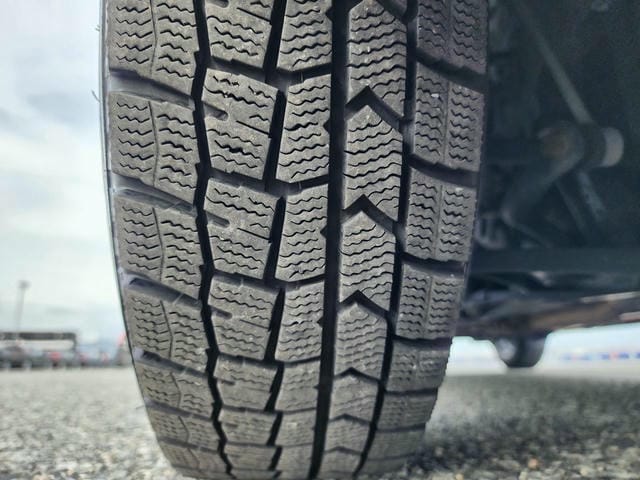 4943524