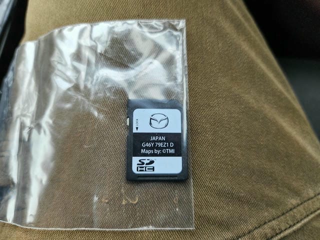 4944236