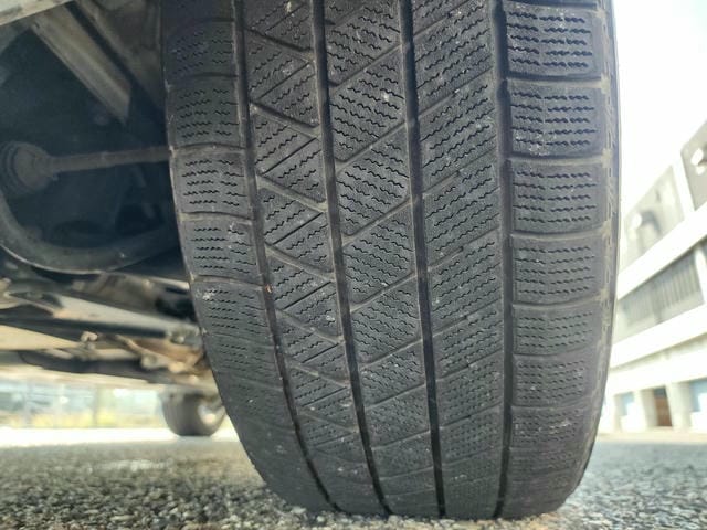 4946230