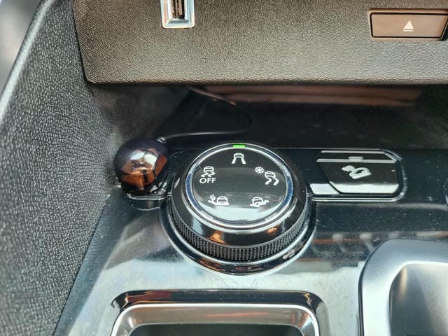 4951924