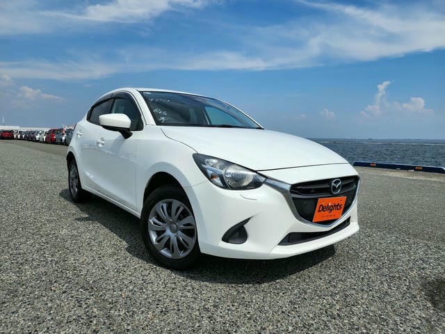 MAZDA DEMIO 13C 2018/7