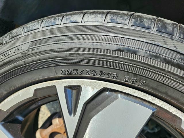 4953030