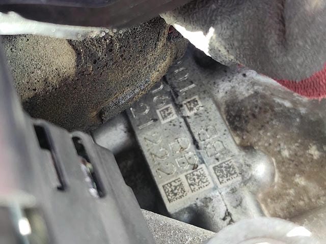 4953045