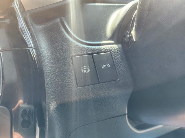 4953622