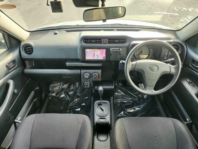 495608