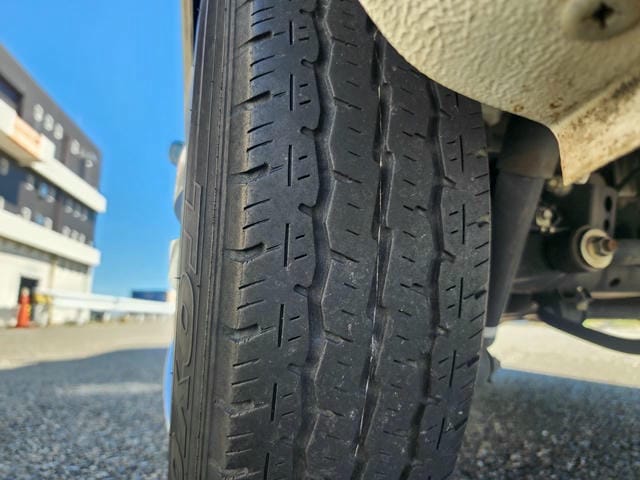 4956723