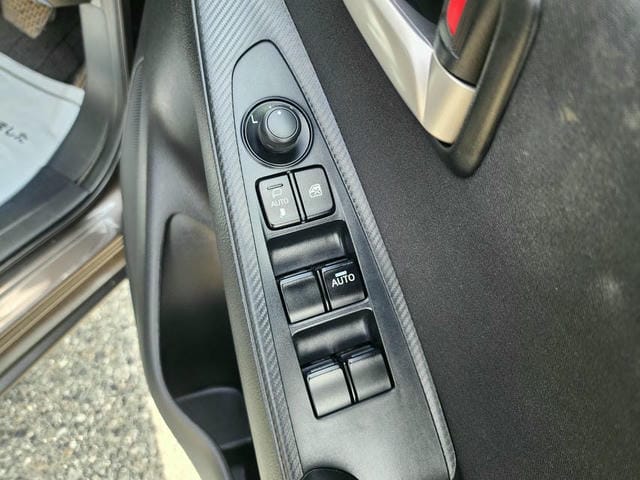 4958516