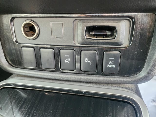 4958928