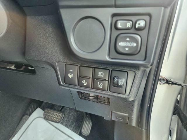 4962718