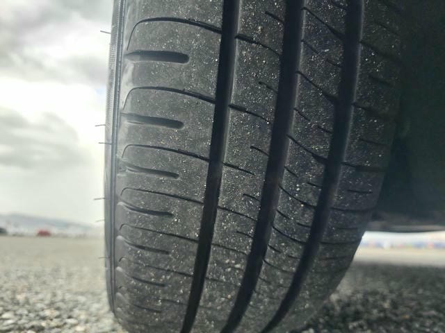 4963225