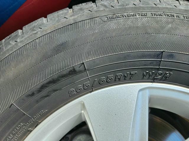 4963632
