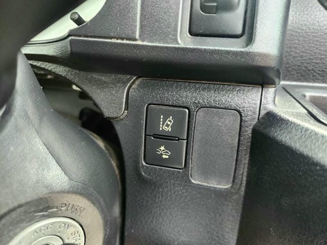 4963818