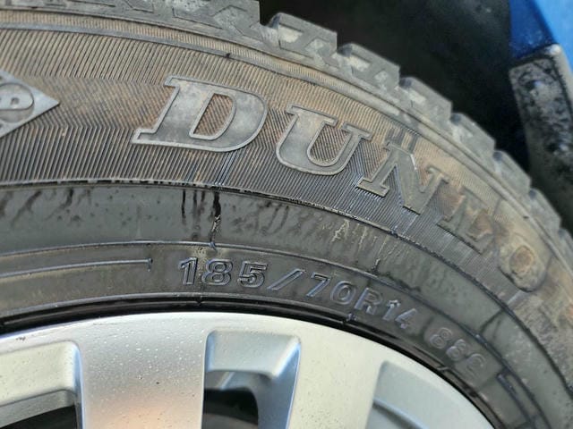 4964120