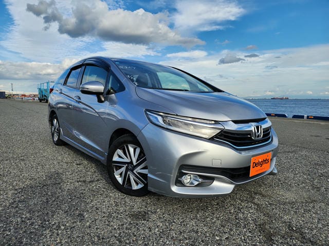 HONDA SHUTTLE HYBRID X 2018/9