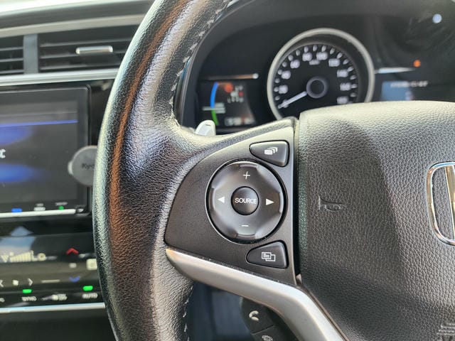 4964218
