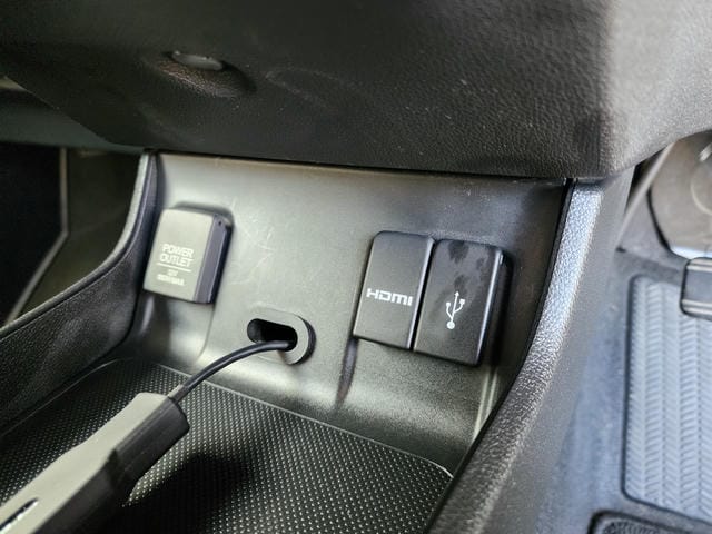 4964223